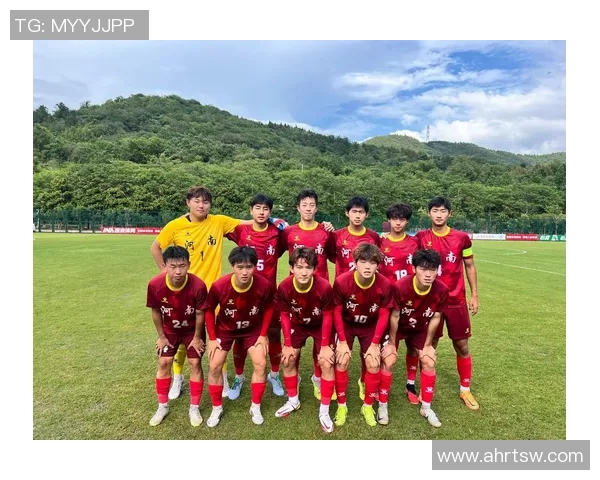 中国足球与韩国足球的较量与合作展望分析